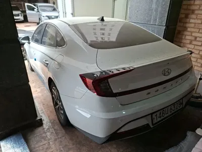 Hyundai Sonata 2020, 97905 км, за 9446.26 USD - фото 9