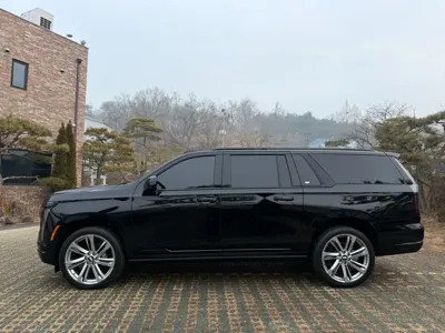 Cadillac Escalade 2025, 1195 км, за 117500.33 USD
