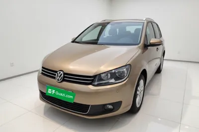 Volkswagen Touran · 2015 год