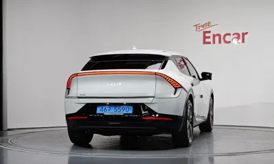 Kia EV6 2024, 71606 км, за 21582.26 USD