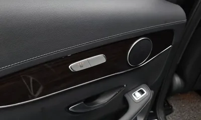 Mercedes-Benz GLC-Class 2020, 67524 км, за 21596.43 USD - фото 27