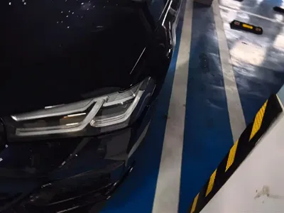 BMW 5 Series 2021, 77100 км, за 28243.73 USD