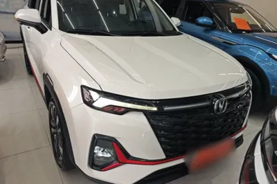 Changan CS35PLUS 2023, 28800 км, за 11051 USD
