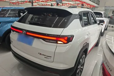 Changan CS35PLUS 2023, 28800 км, за 11051 USD - фото 6
