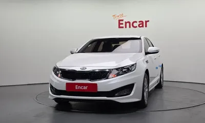 Kia K5 2011, 218691 км, за 2210.23 USD