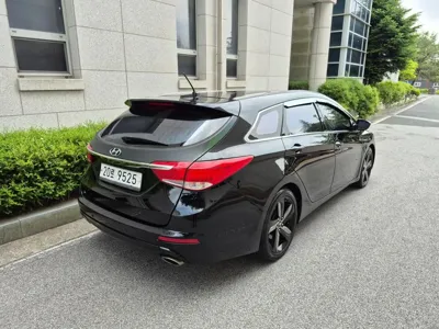 Hyundai i40 2012, 190000 км, за 3838.15 USD