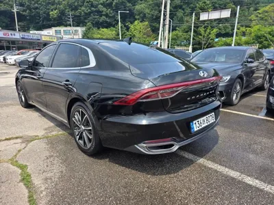 Hyundai Grandeur 2021, 186429 км, за 9497.8 USD