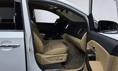 Kia Canival 2018, 148924 км, за 9072.84 USD - фото 11