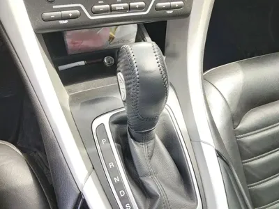 Ford Mondeo 2015, 114400 км, за 3986.48 USD - фото 7