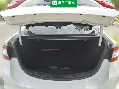 Ford Mondeo 2015, 114400 км, за 3986.48 USD - фото 10