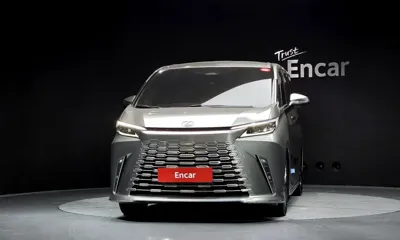 Lexus LM 2025, 34598 км, за 109271.43 USD
