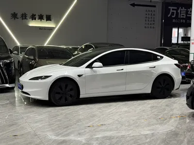 Tesla Model 3 2026, 6000 км, за 24271.95 USD