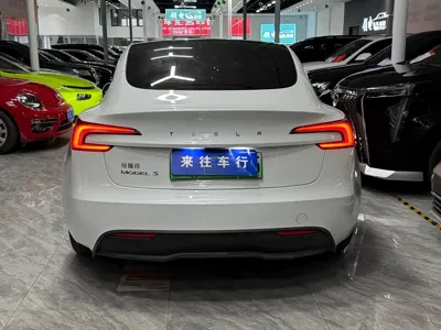 Tesla Model 3 2026, 6000 км, за 24271.95 USD