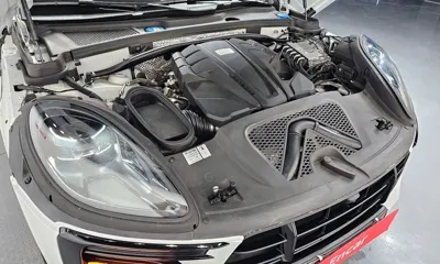 Porsche Macan 2021, 37406 км, за 50545.09 USD - фото 6