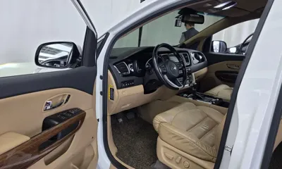 Kia Canival 2018, 133790 км, за 10213.38 USD - фото 10