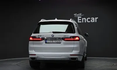 BMW X7 2022, 51920 км, за 51290.37 USD