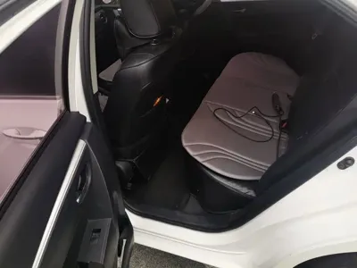 Toyota Corolla 2018, 96500 км, за 6366.37 USD - фото 15