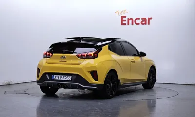 Hyundai Veloster 2018, 150579 км, за 21568.65 USD
