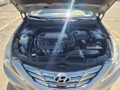 Hyundai Sonata 2010, 149799 км, за 1876.66 USD