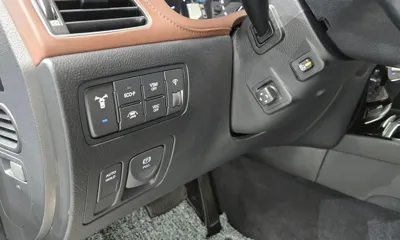 Hyundai Genesis 2012, 149029 км, за 3872.92 USD - фото 15