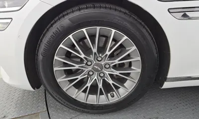 Genesis G80 2021, 112973 км, за 20840.4 USD