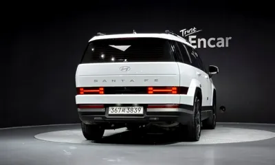 Hyundai Santafe 2025, 39047 км, за 23762.64 USD