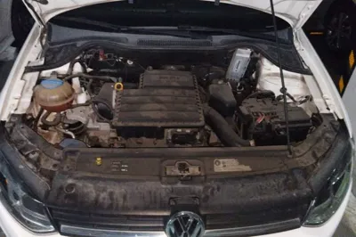 Volkswagen Polo 2016, 64500 км, за 5608 USD