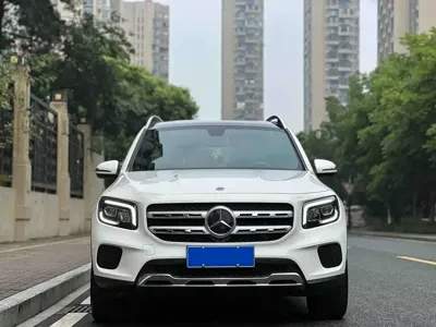 Mercedes-Benz GLB 2021, 35000 км, за 19099.1 USD