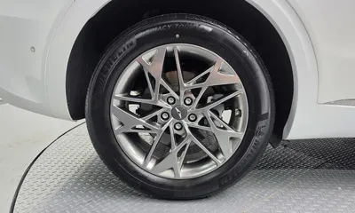 Genesis GV70 2021, 61018 км, за 22443.42 USD