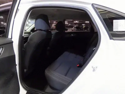 Kia K3 2019, 75600 км, за 6371.52 USD - фото 7