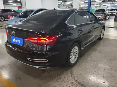 Volkswagen Lavida 2021, 59600 км, за 8607.84 USD