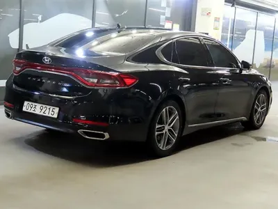 Hyundai Grandeur 2018, 128544 км, за 9367.69 USD