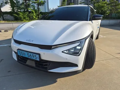 Kia EV6 · 2025 год