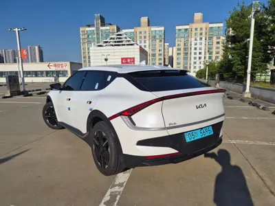 Kia EV6 2025, 39710 км, за 22801.31 USD