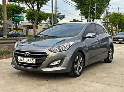 Hyundai i30 · 2016 год
