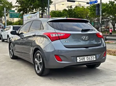 Hyundai i30 2016, 143275 км, за 3610.35 USD