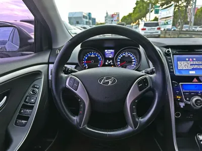 Hyundai i30 2016, 143275 км, за 3610.35 USD - фото 18
