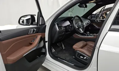 BMW X5 2022, 52655 км, за 52448.47 USD - фото 10