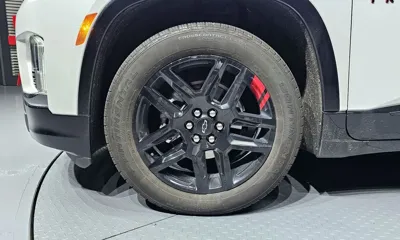 ChevroletGMDaewoo Traverse 2022, 42976 км, за 18883.89 USD