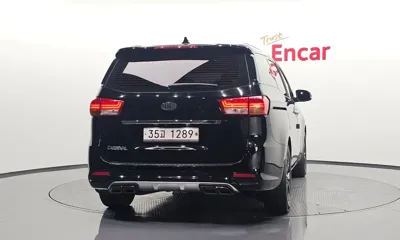 Kia Canival 2018, 136741 км, за 7794.32 USD