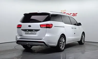 Kia Canival 2016, 129896 км, за 6892.48 USD