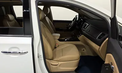 Kia Canival 2016, 129896 км, за 6892.48 USD - фото 11