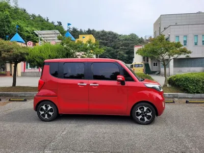 Kia Ray 2015, 105223 км, за 3870.68 USD