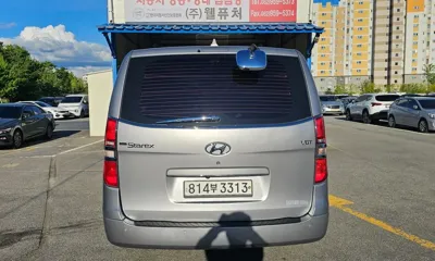 Hyundai Starex 2017, 69654 км, за 8473.46 USD