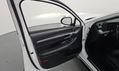 Hyundai Sonata 2024, 78355 км, за 12833.88 USD - фото 24