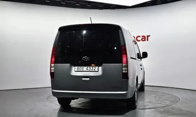 Hyundai Staria 2022, 170060 км, за 11068.41 USD - фото 4