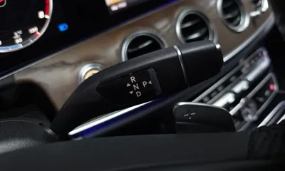 Mercedes-Benz E-Class 2018, 104016 км, за 14769.59 USD - фото 9
