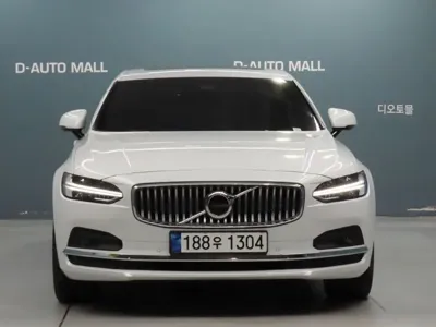 Volvo S90 2024, 14715 км, за 31398.75 USD