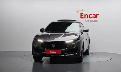Maserati Levante 2017, 92393 км, за 21530.79 USD
