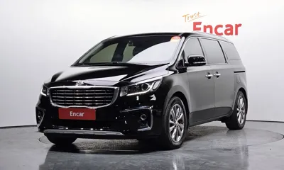 Kia Canival · 2020 год
